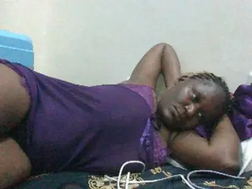 BoobieQueen  live sex cam