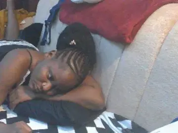 BoobieQueen  live sex cam