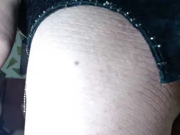 Kazsandra  live sex cam