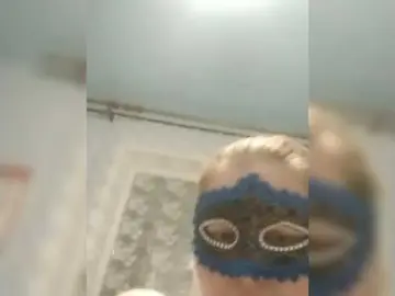 Nika71a  live sex cam