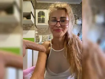 Ritia  live sex cam