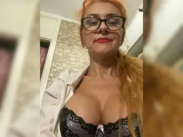 Ritia  live sex cam
