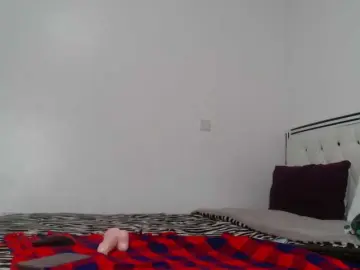 Tasty-Tamara  live sex cam