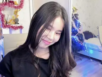 Amiya-cute  live sex cam