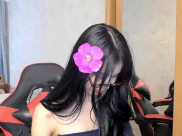 Amiya-cute  live sex cam