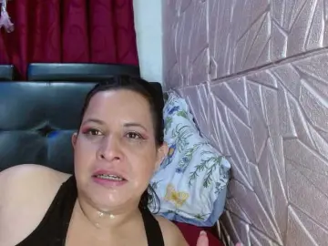 Camila-milf  live sex cam