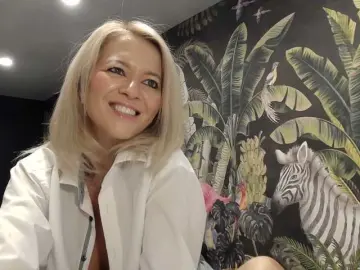 Carla88  live sex cam