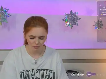 MissRedFox  live sex cam