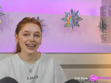 MissRedFox  live sex cam