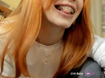 MissRedFox  live sex cam