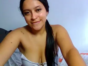 Sasha-rose23  live sex cam