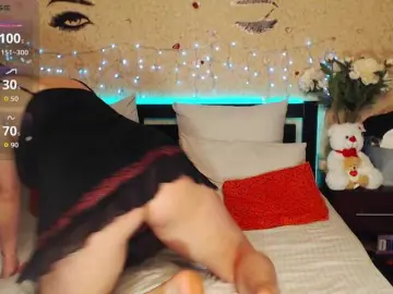Djessica77  live sex cam