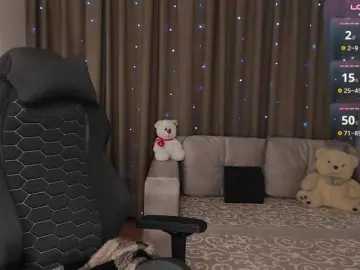 Djessica77  live sex cam