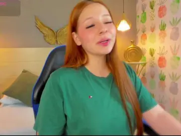 Kitty-sweeety  live sex cam