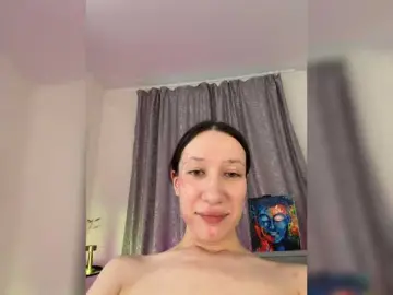 Lovememoreamore  live sex cam