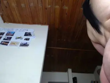 Scarlett-bigass  live sex cam