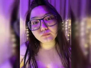 DebbieLu  live sex cam