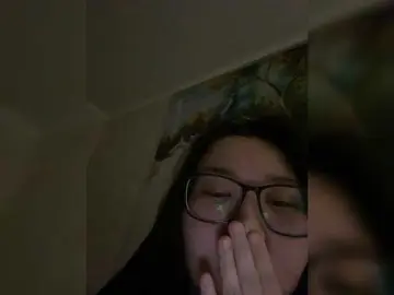 DebbieLu  live sex cam