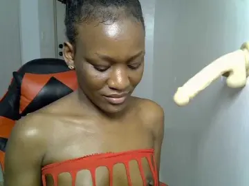 Dinah-6  live sex cam