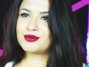 EssenaMonroe  live sex cam