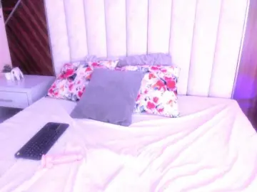 HANNA-ROUSE  live sex cam