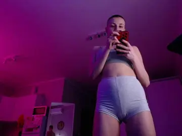 HopeFoxter  live sex cam