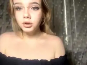 LaelVeller  live sex cam