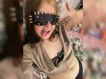 LinbergLin  live sex cam