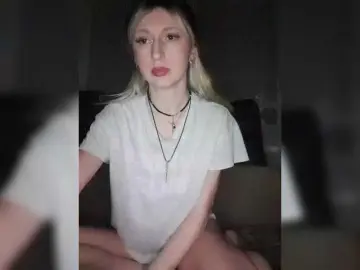 LizBetty  live sex cam