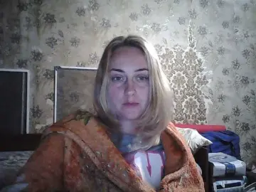 Margo8  live sex cam