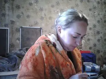 Margo8  live sex cam