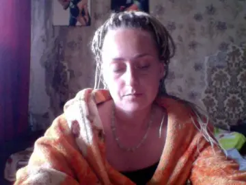 Margo8  live sex cam