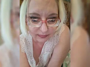 Vika211  live sex cam