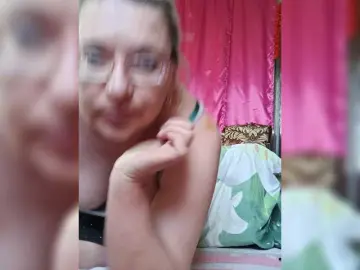 Vika211  live sex cam
