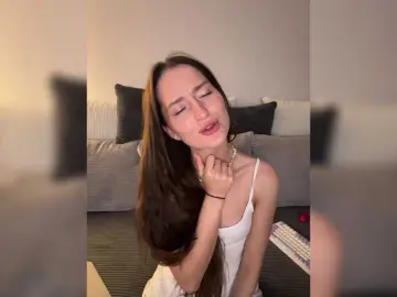 WhiteTEAa  live sex cam