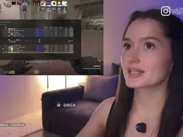 WhiteTEAa  live sex cam