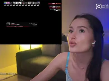 WhiteTEAa  live sex cam