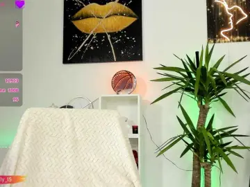 AnyssyaHot  live sex cam