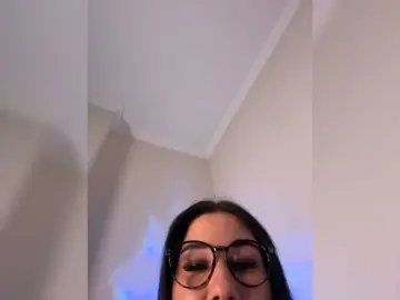 DianaCharming  live sex cam