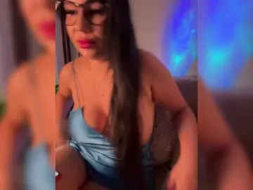 DianaCharming  live sex cam