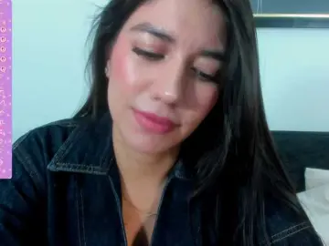 EllaDavs  live sex cam