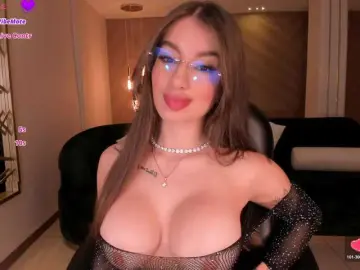 MaryLewis  live sex cam