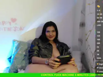 Miss-Engineer  live sex cam