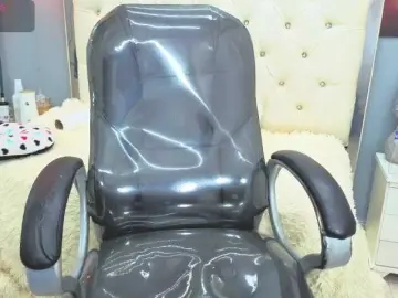 Marcella-hill  live sex cam