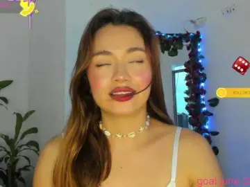Zoe-1m  live sex cam