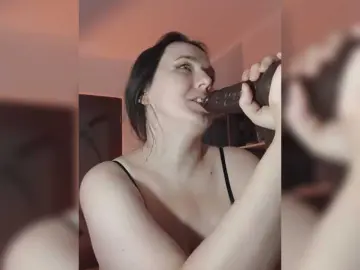 Angela100  live sex cam