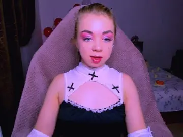 BabyNicole  live sex cam