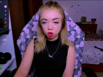 BabyNicole  live sex cam