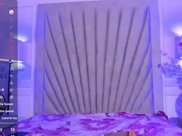 EmiilyCooper  live sex cam