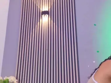 GysellHanson  live sex cam